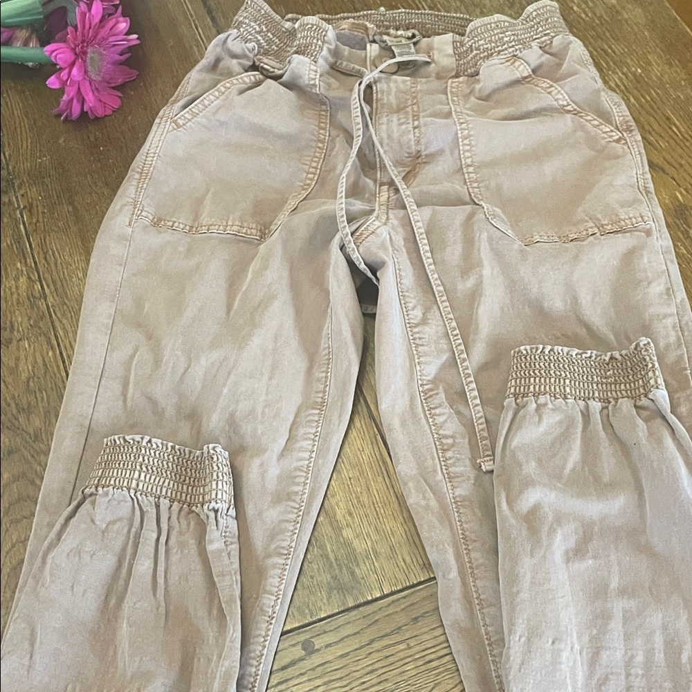 2/$15American Eagle tan Casual Drawstring jogger